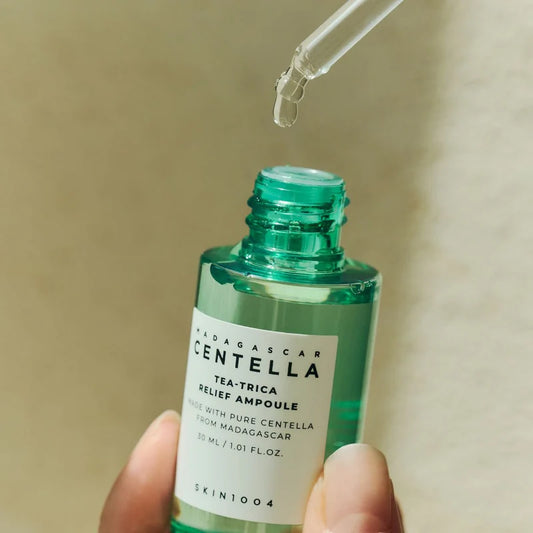 SKIN1004 Madagascar Centella Tea-Trica Relief Ampoule 30 ml – Sérum Calmante para Acné y Piel Sensible